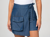 Falda Short Cargo En Tencel Marca Trucco's