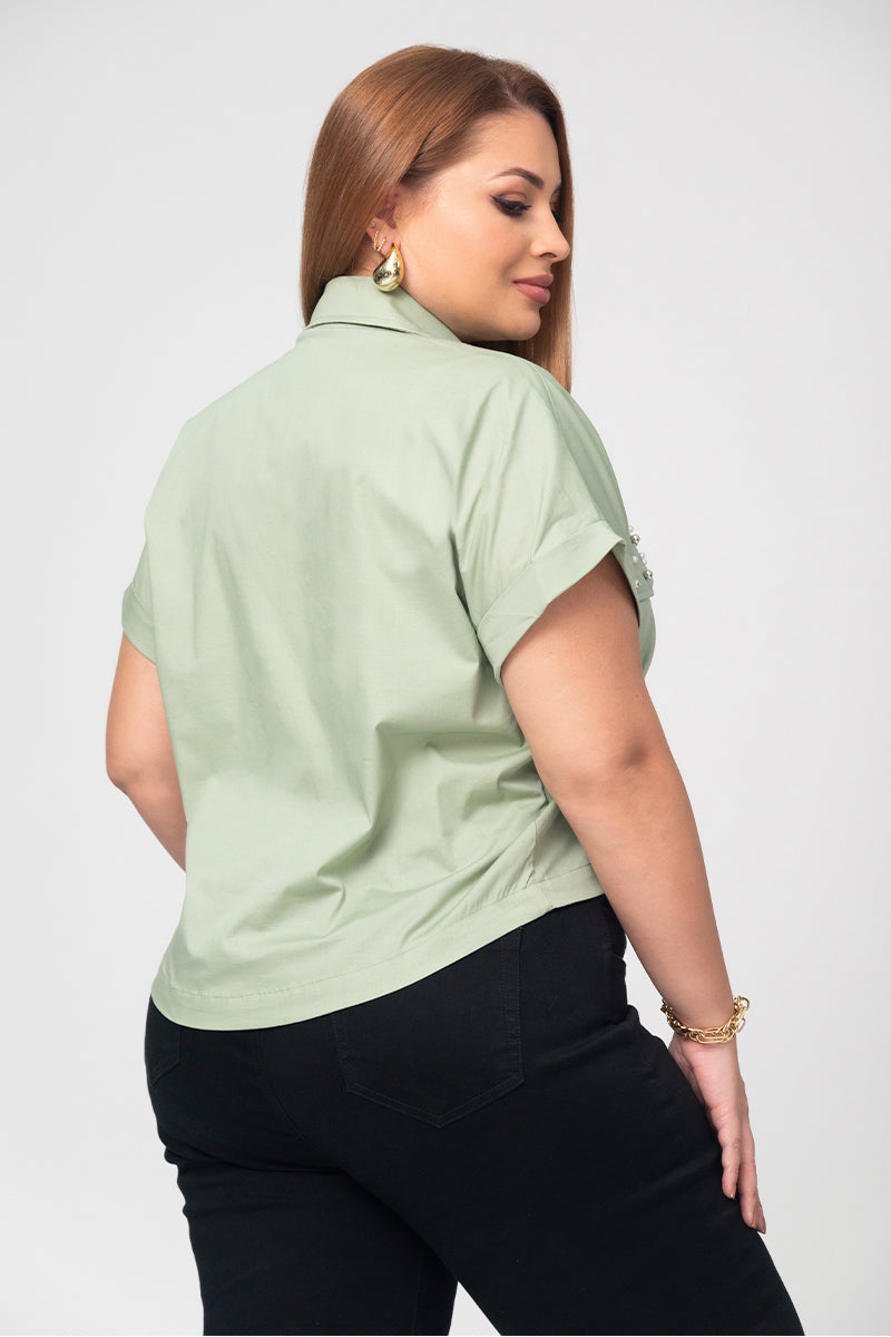 Blusa Corta Bolsillos Frontales con Detalles Gircone Marca Trucco´s Plus Size