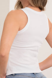 Blusa Básica Manga Sisa Con Detalle de Taches Marca Trucco´s