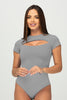 Body Manga Corta Cuello Redondo Con Escote Frontal Marca Trucco's