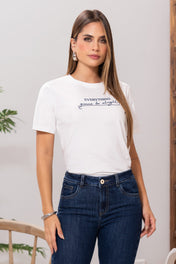 Camiseta Básica Estampado en Relieve Marca Trucco´s