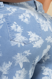 Bermuda Tiro Alto Marca Trucco's