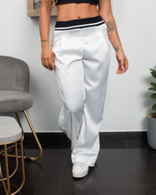 Pantalón Wide Leg Tiro Alto Pretina Deportiva Con Línea en Contraste Marca Trucco´s