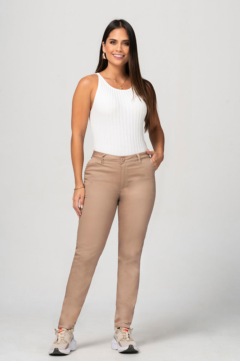 Jean Skinny Tiro Alto Silueta Estilizada y Versátil Marca Trucco´s