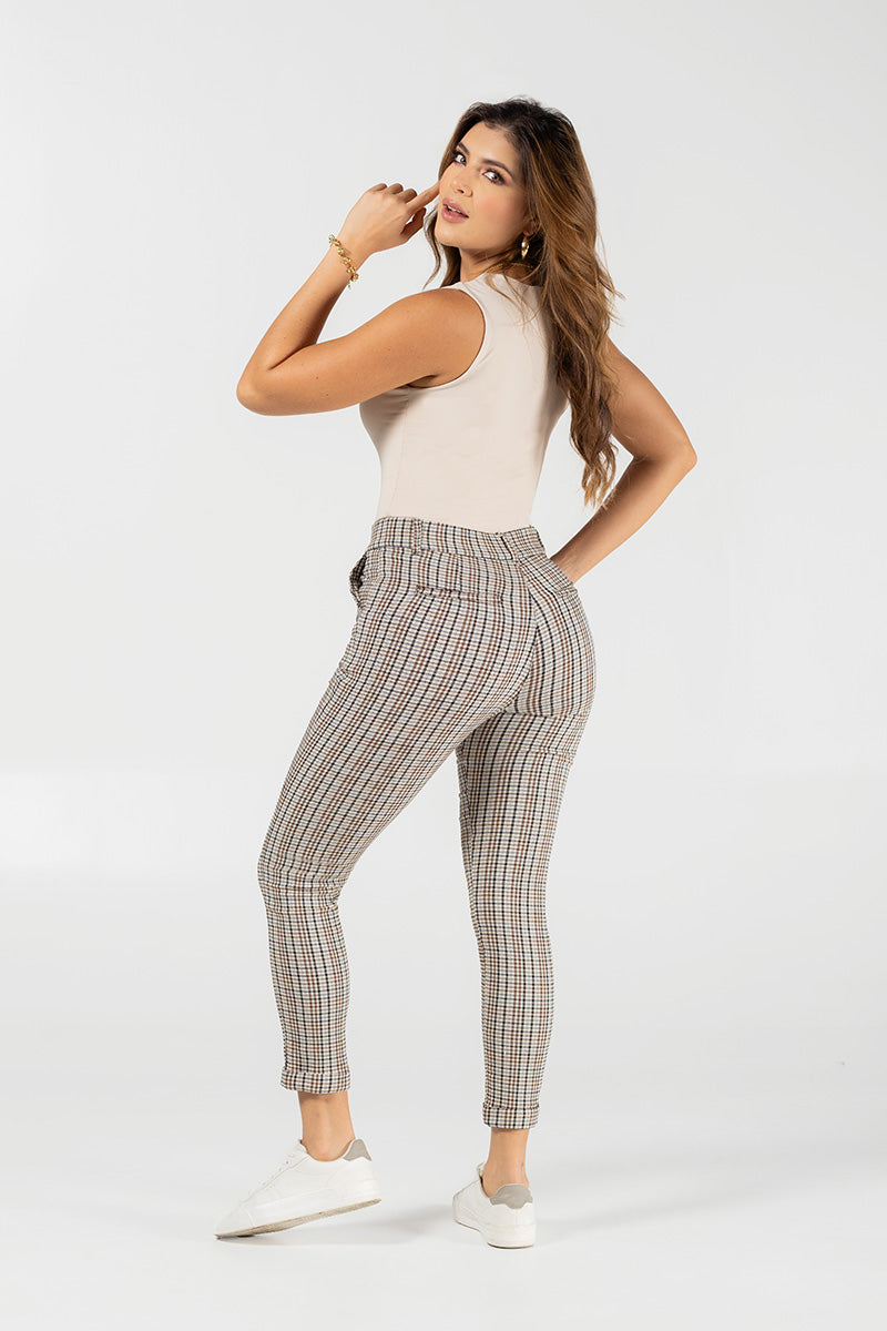 Pantalón Clásico Corte Recto Marca Trucco´s