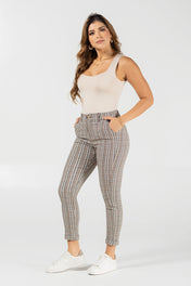 Pantalón Clásico Corte Recto Marca Trucco´s