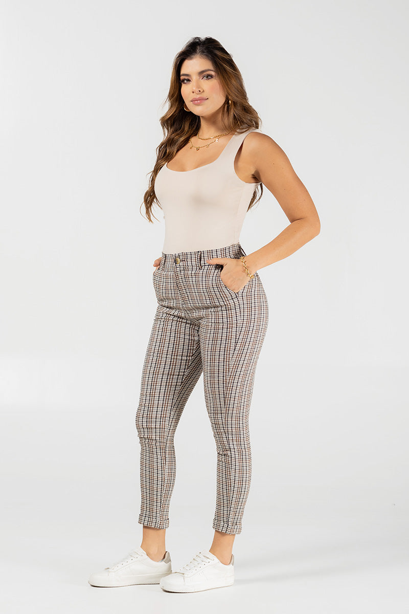 Pantalón Clásico Corte Recto Marca Trucco´s