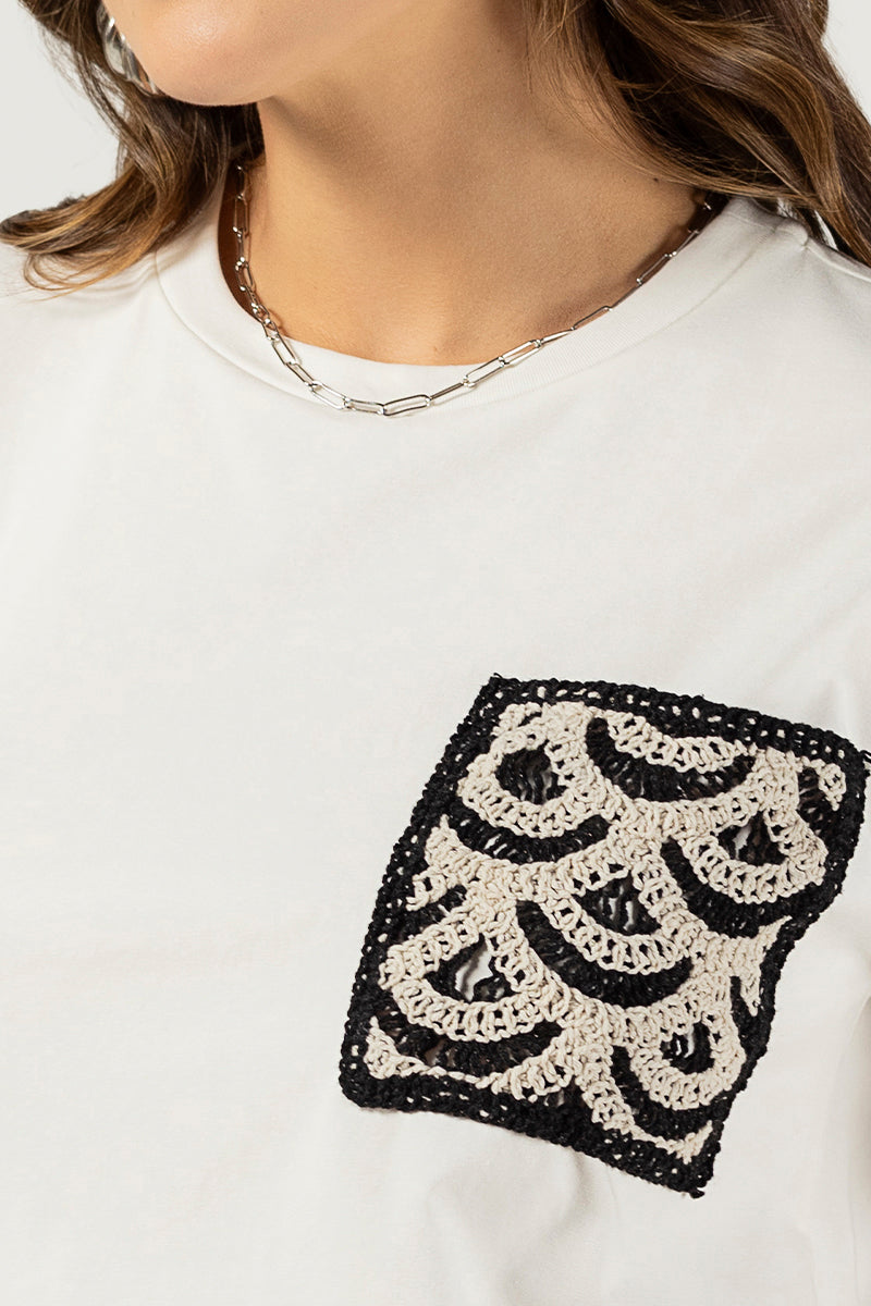 Camiseta Básica Estilo Chic Casual Marca Trucco´s