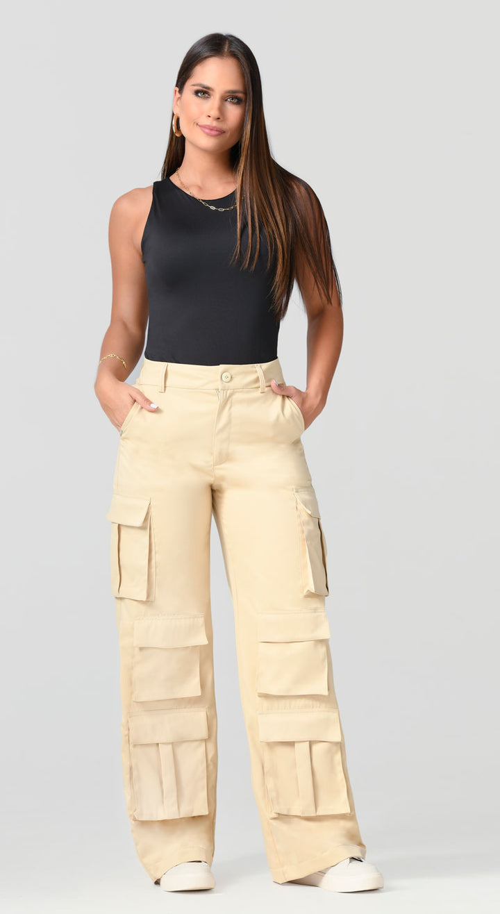 Pantalones mujer mini beige de punta Oodji Ultra