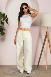 Pantalón Wide Leg de Corte Alto y Caída Fluida, Versátil para Día y Noche Marca Trucco´s