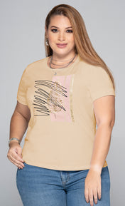 Camiseta Con estampado Color Beige Y Lila Marca Trucco's Plus Size