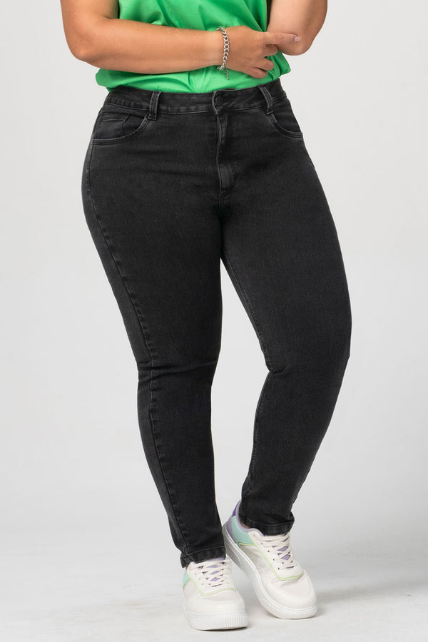 Jeans Tiro Alto Skinny Color negro Marca Trucco's Plus Size