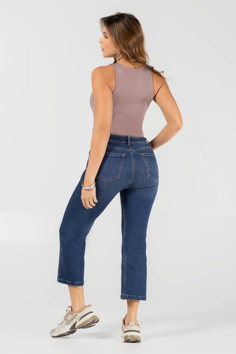 Jean Capri Slim Cintura Alta Denim Stretch Azul Medio Marca Trucco´s