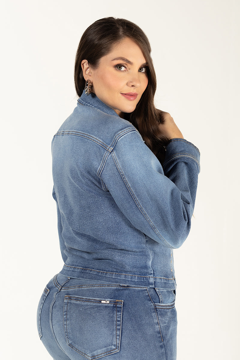 Chaqueta Clásica de Corte Slim en Tejido Premium Marca Trucco´s