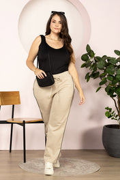 Pantalón Bota Recta Ecológica Color Beige Marca Trucco´s