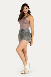 Short Tiro Alto Elegancia Urbana y Cintura Definida Marca Trucco´s