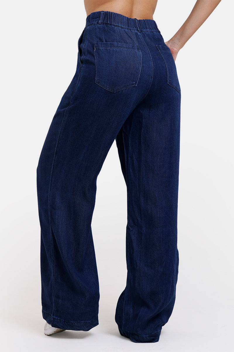 Pantalón Bota Recta en Liocel, Rayon y Poliester Marca Trucco's