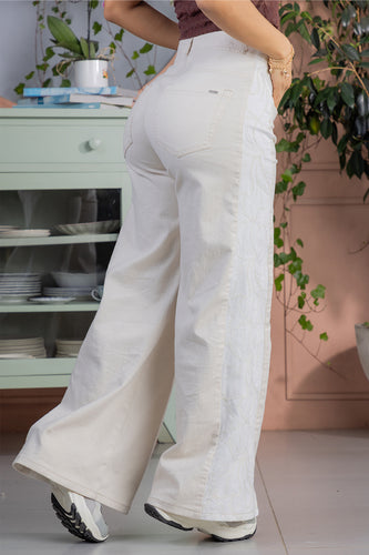 Jean Wide Leg en Algodón y Elastano Marca Trucco's - 3
