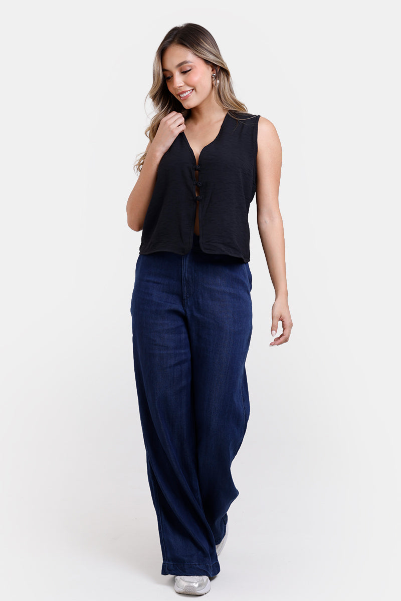 Pantalón Bota Recta en Liocel, Rayon y Poliester Marca Trucco's