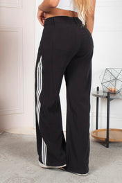 Pantalón Wide Leg Bota Semi Campana Tiro Alto Rayas Laterales en Contraste Marca Trucc´s Plus Size