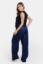 Pantalón Bota Recta en Liocel, Rayon y Poliester Marca Trucco's