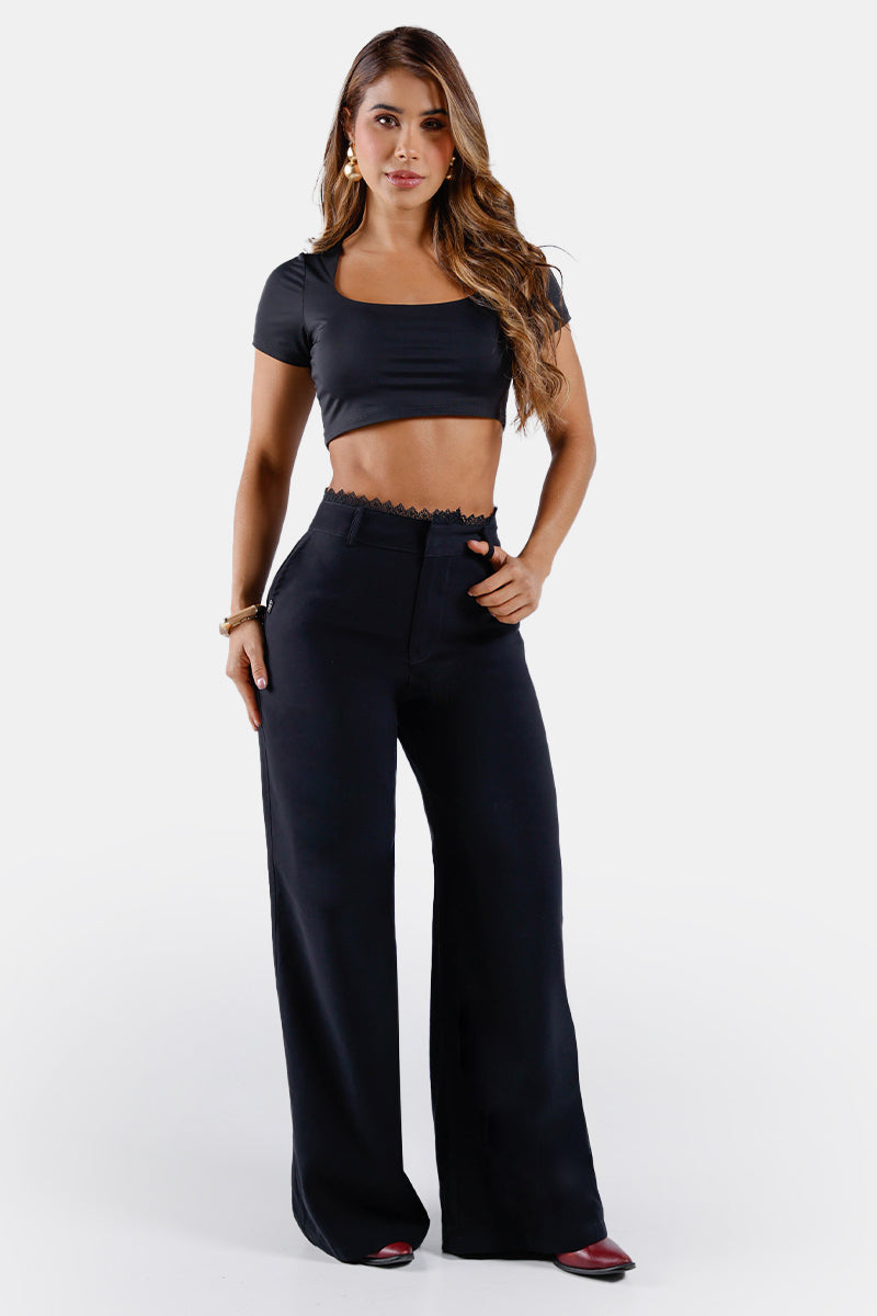 Pantalón Bota Recta en Rayon y Poliester Marca Trucco's