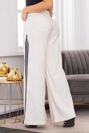 Pantalón Wide Leg Bota Semi Campana Tiro Alto Rayas Laterales en Contraste Marca Trucc´s Plus Size