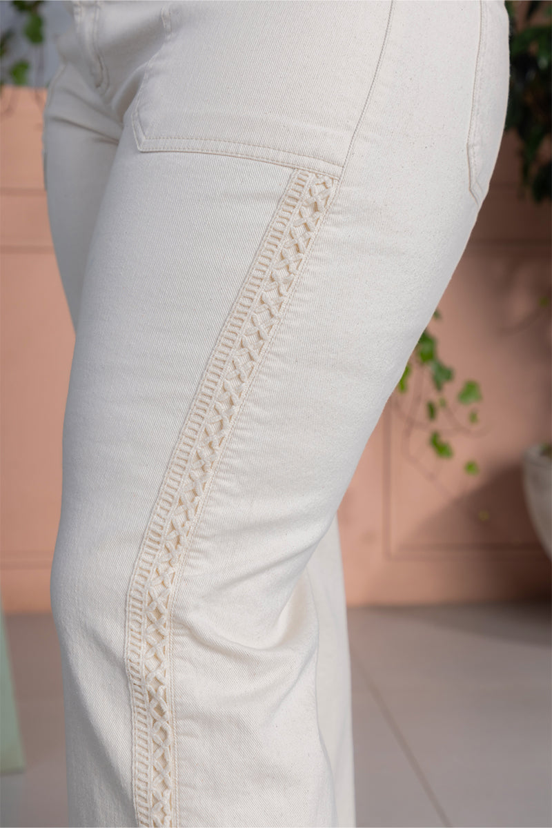 Jean Bota Recta en Algodón y Elastano Marca Trucco's Plus Size