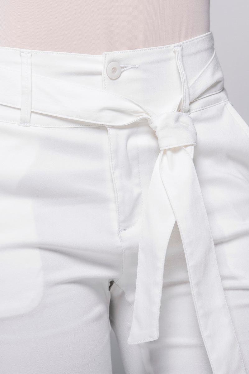 Pantalón Tiro Alto Bota Recta Con Cinturón Marca Trucco´s