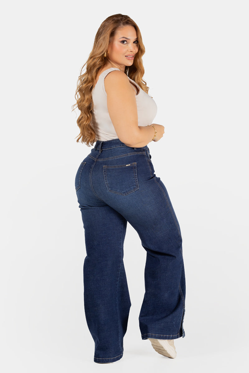 Jean Wide Leg Azul Oscuro con Detalles en Bota Marca Trucco´s Plus Size
