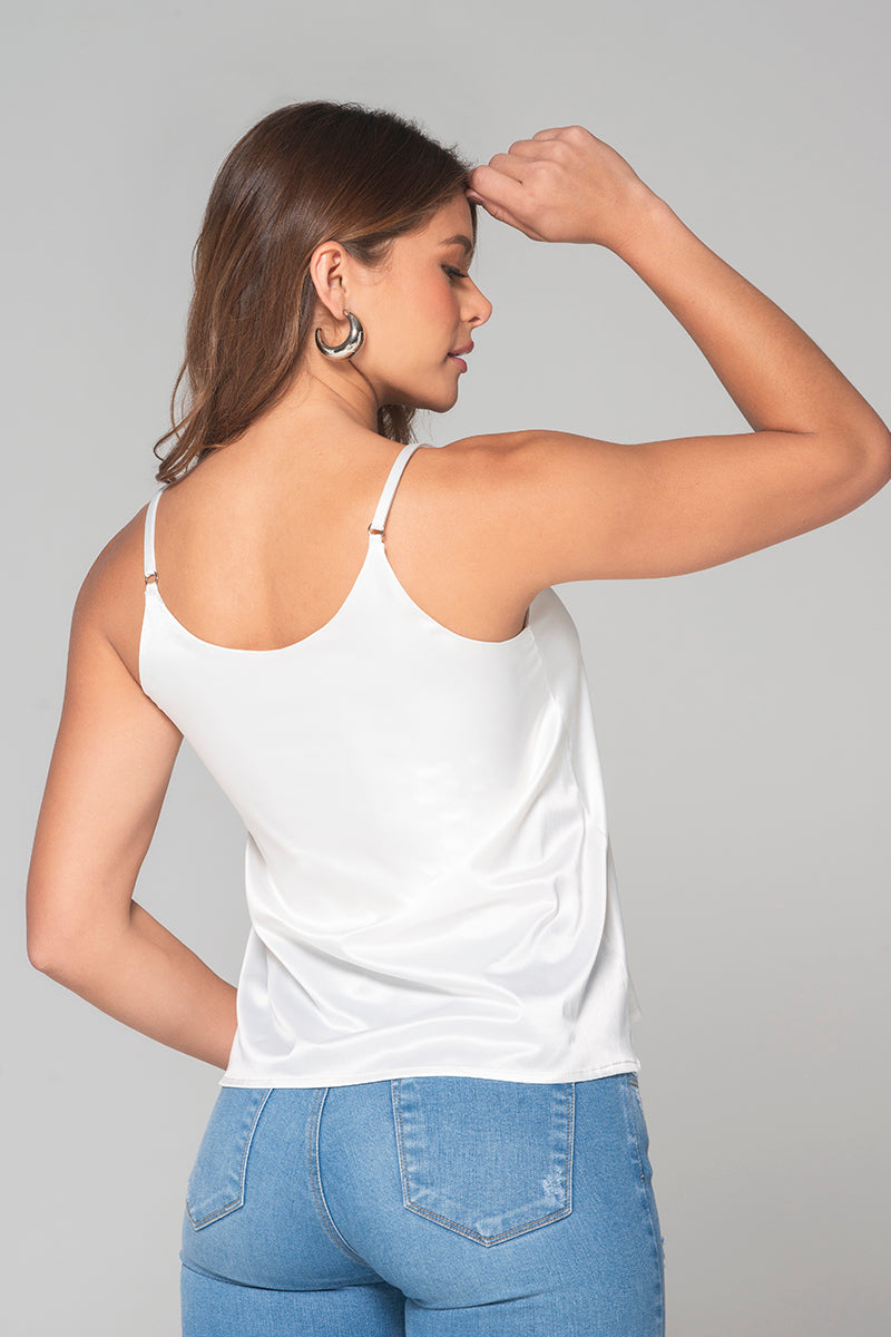 Blusa En Satín con Tiras Ajustables Marca Trucco´s