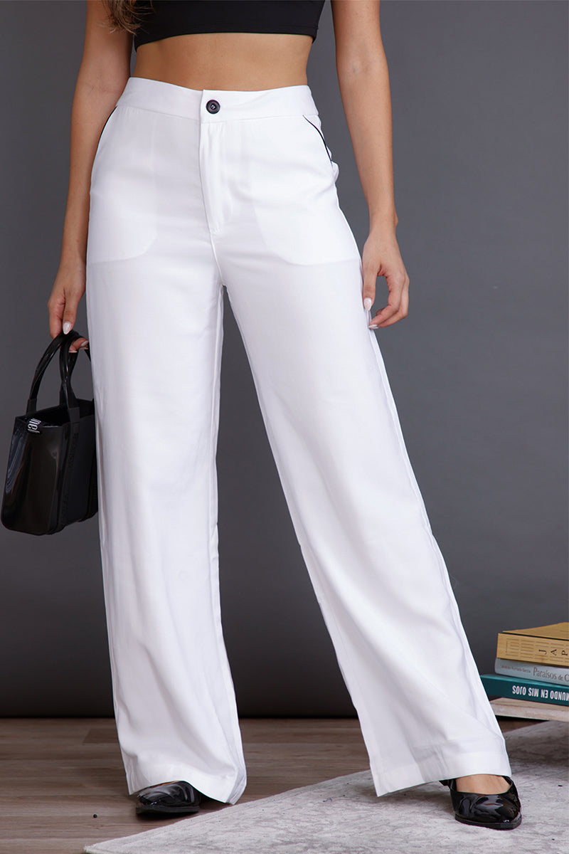Pantalón Bota Recta en Rayon y Poliester Marca Trucco's