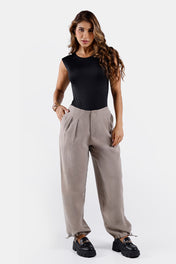 Pantalón Bota Recta en Rayon y Poliester Marca Trucco's