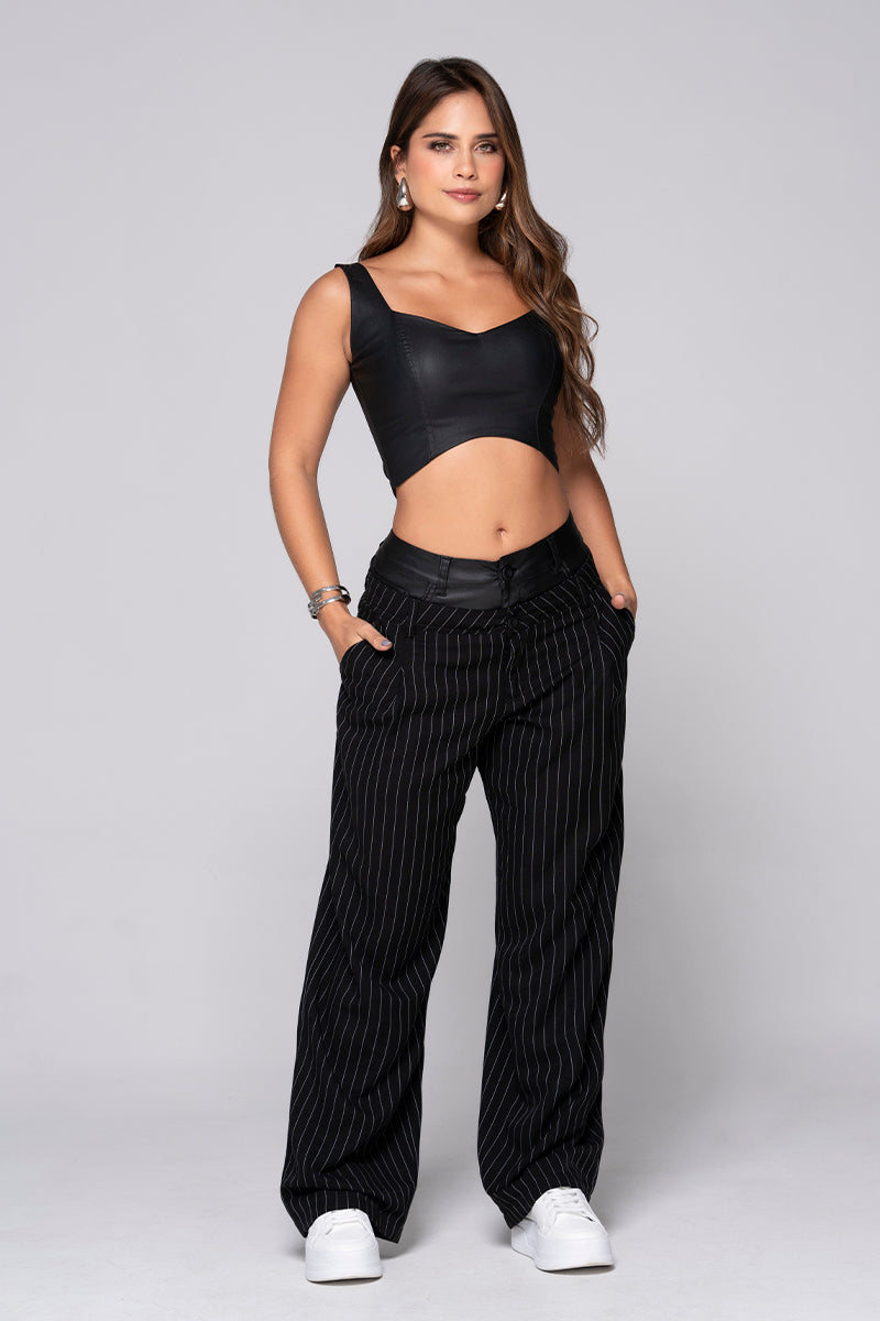 Pantalón Wide Leg Tiro Alto Con Rayas Doble Pretina Efecto Cuero Marca Trucco´s