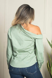 Camisa Manga Larga Escote Asimétrico  Marca Trucco´s
