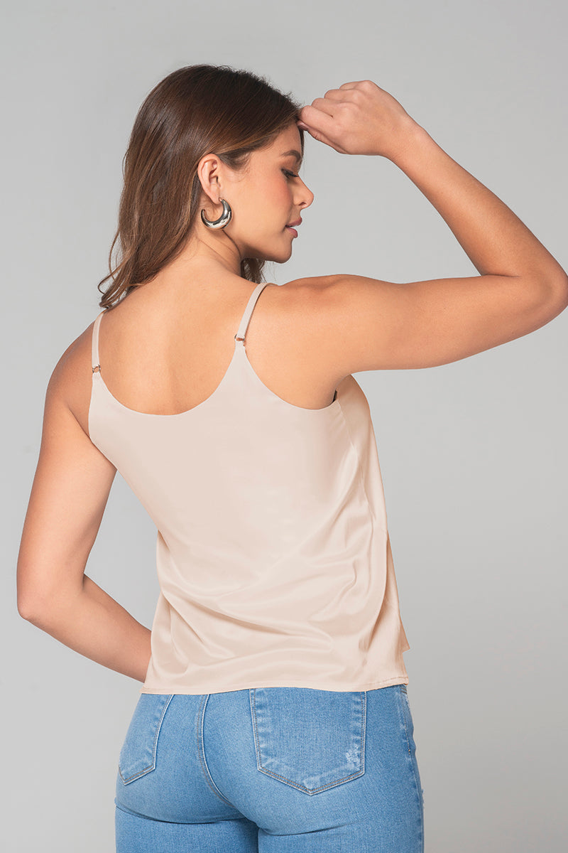 Blusa En Satín con Tiras Ajustables Marca Trucco´s