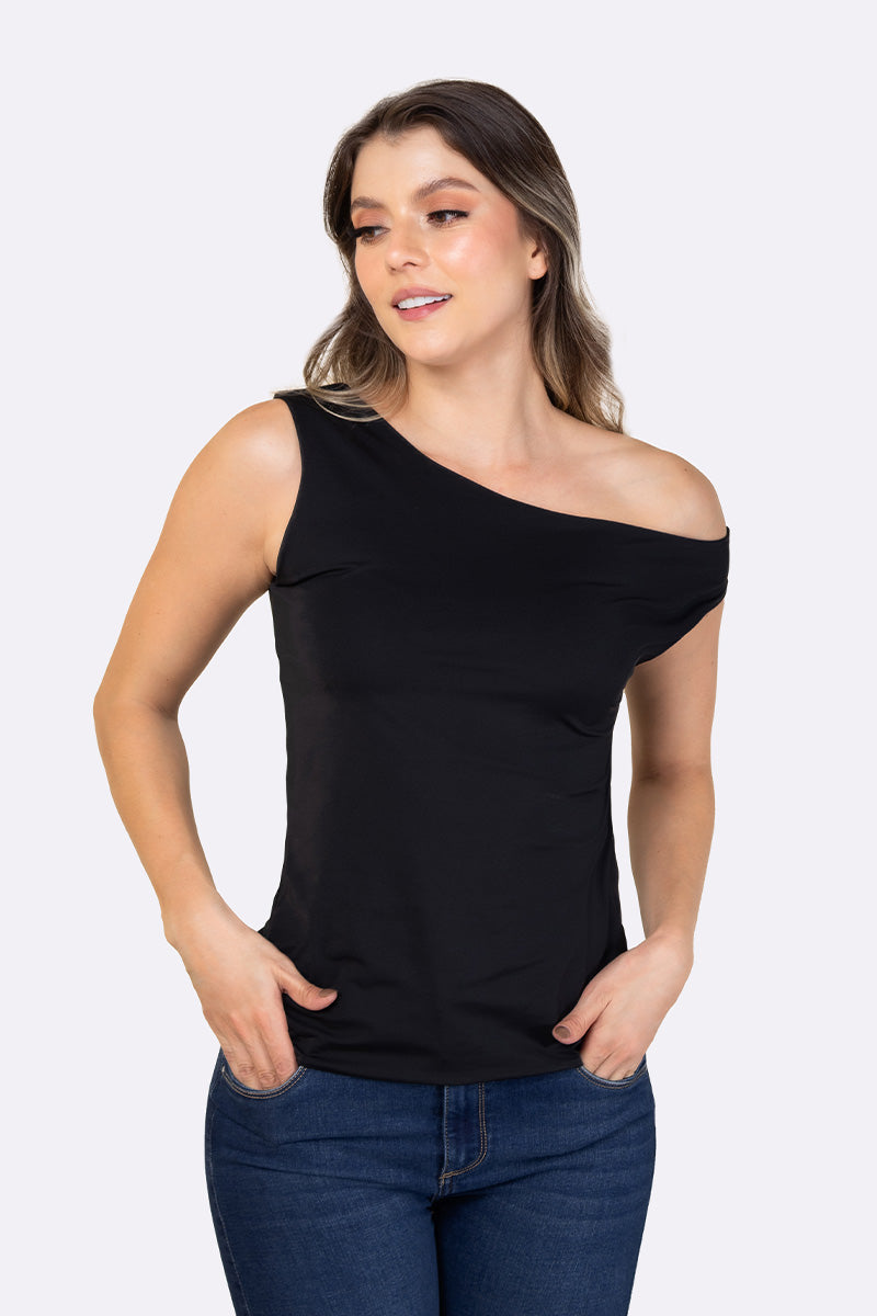Blusa Cuello Asimétrico con Caída en Hombro Marca Trucco´s