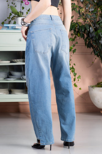Jean Barrel en Algodón, Poliéster y Elastano Marca Trucco's - 3