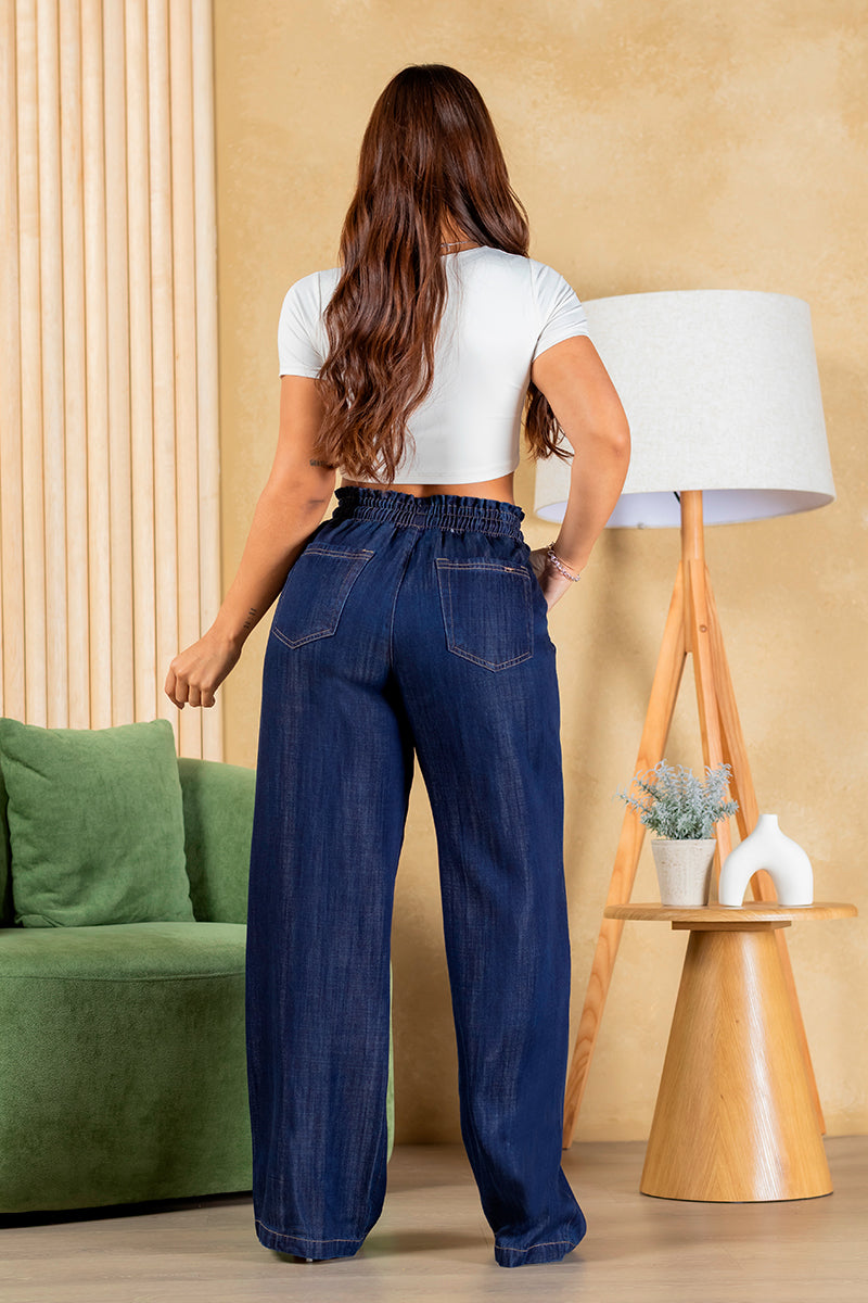 Pantalón Bota Recta Marca Trucco's