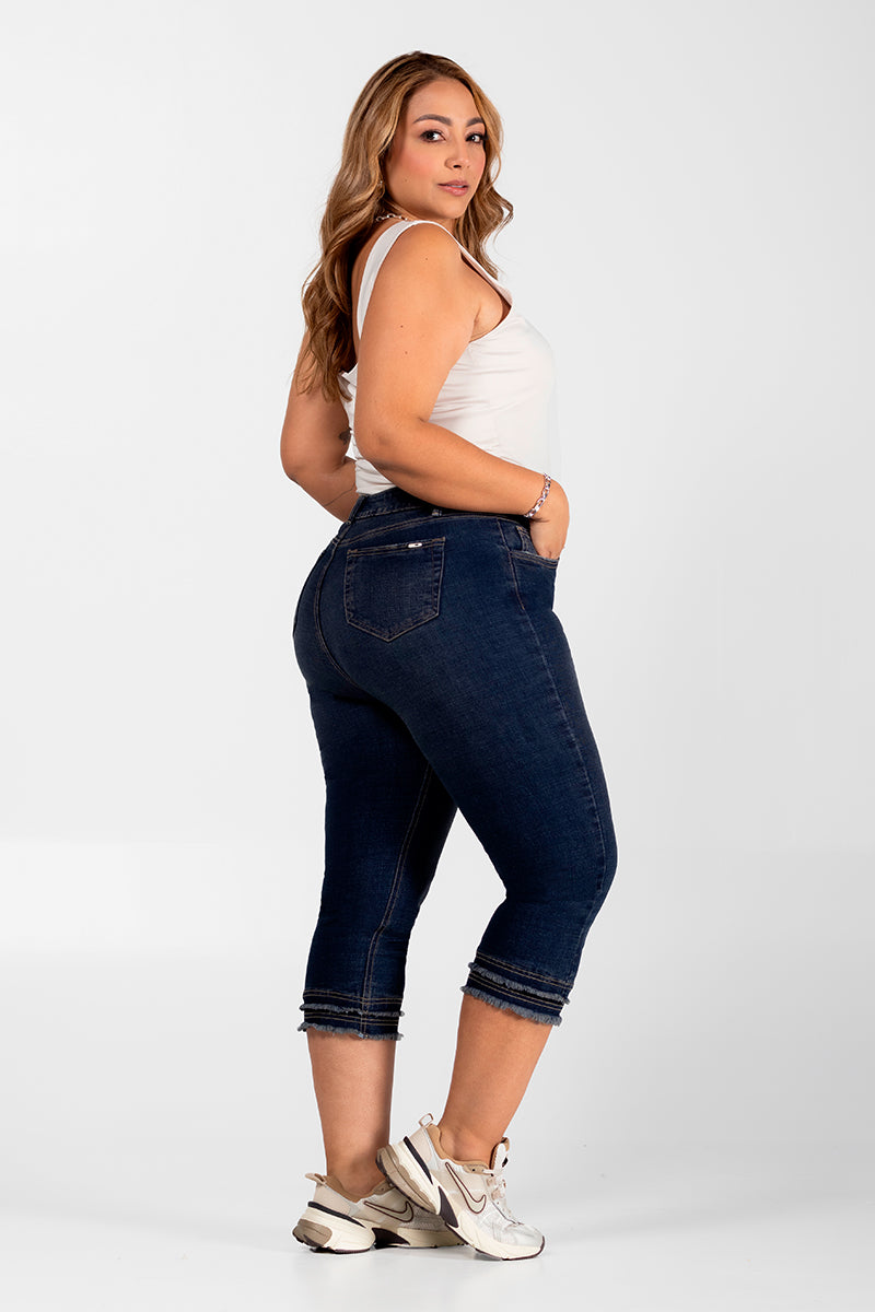 Jean Tipo Capri Azul Oscuro Marca Trucco's Plus Size