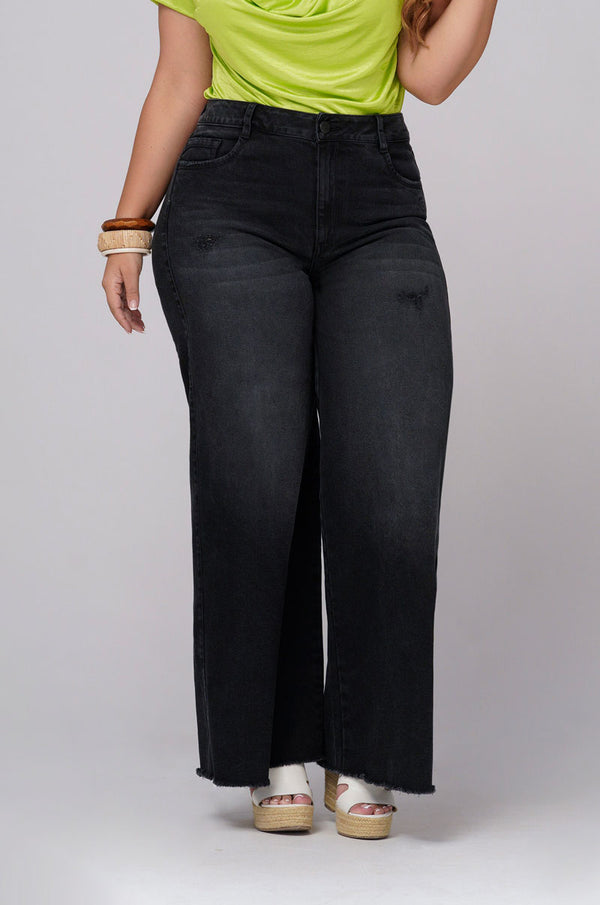 Jean Palazzo Color Negro Marca Trucco's Plus Size